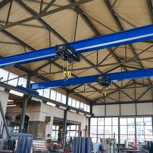 �ۿ������S�ͼ��b����\�����O��  lifting equipents for port,shipyard,container ha ...